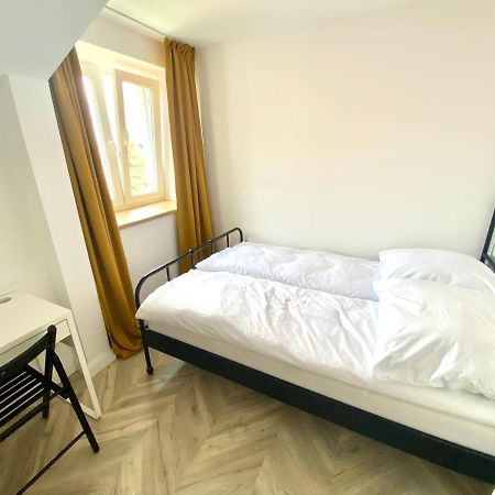 Apartament Sanok-Z Widokiem Na Rynek I Tarasem Extérieur photo